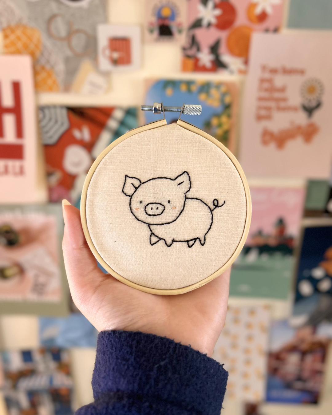 Curly Tail Pig